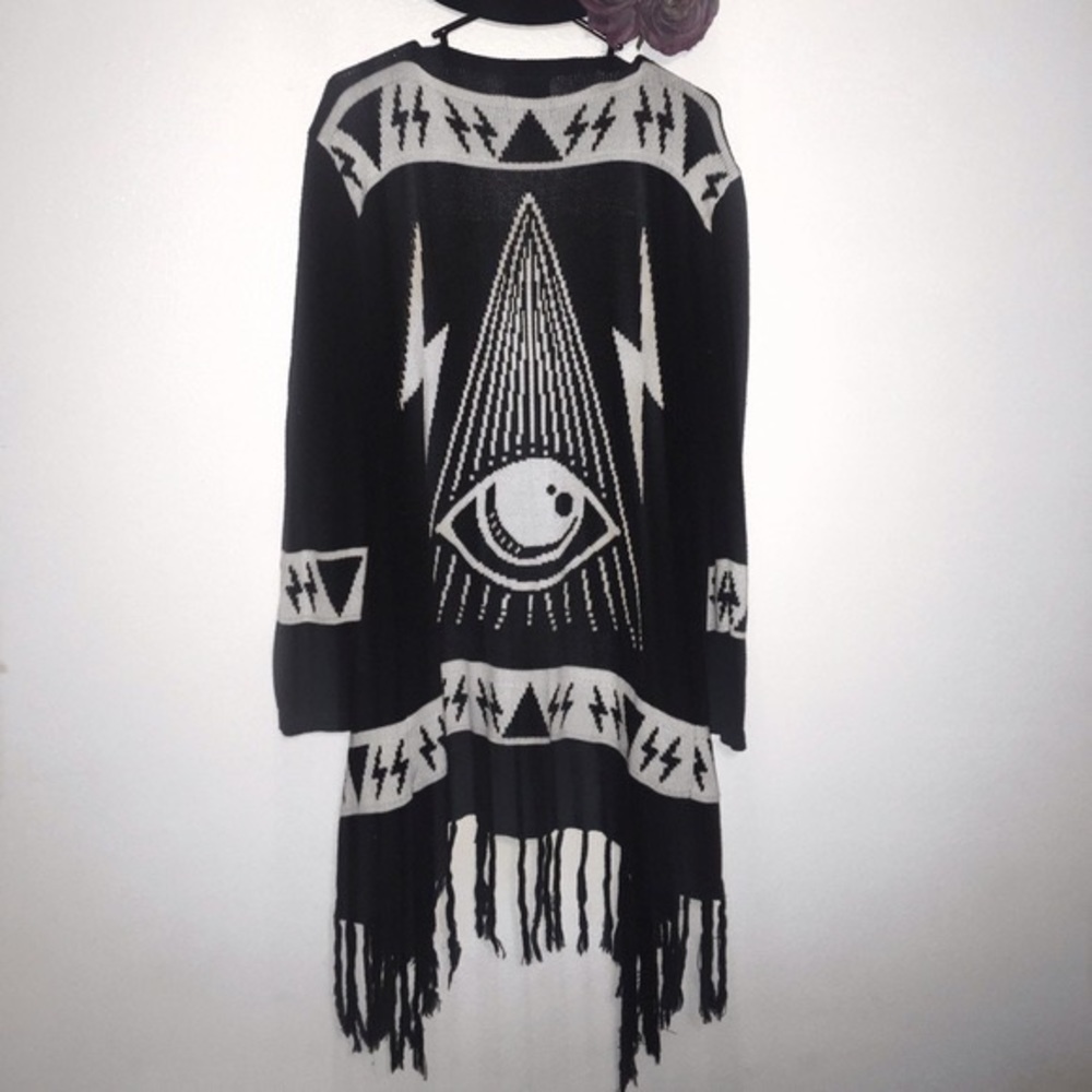 🖤🖤🖤ISO UNIF PONCHOS🖤🖤🖤